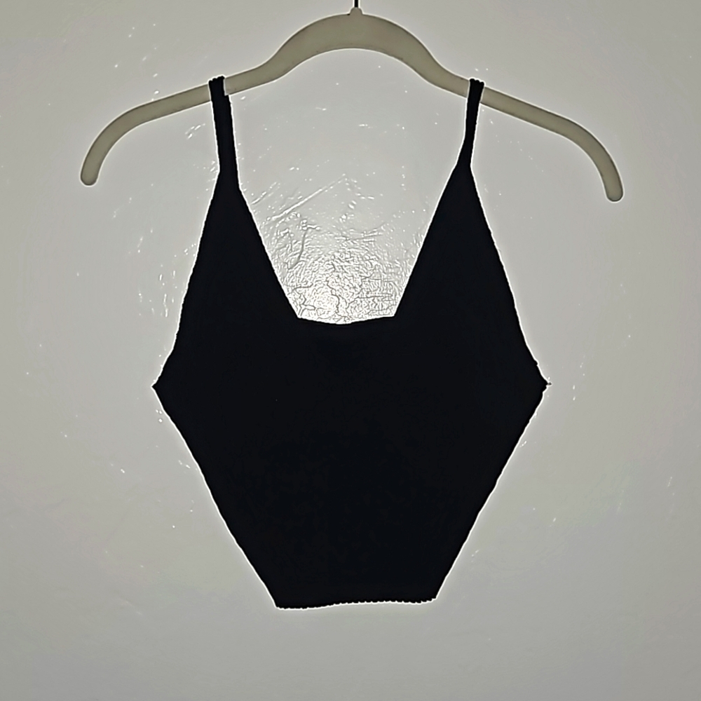Black Shein Crop Top Medium